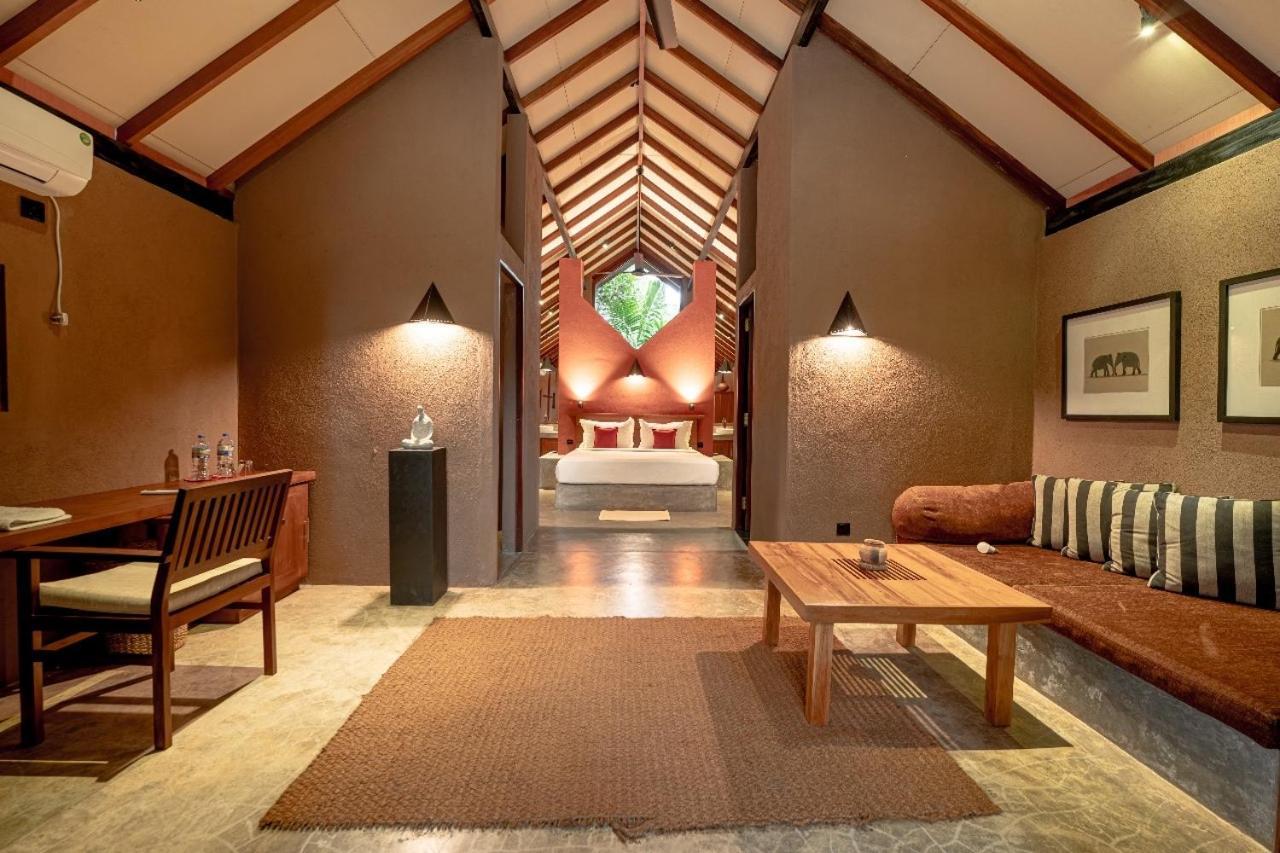 Nisala Villas ฮิกคาดูวา ภายนอก รูปภาพ